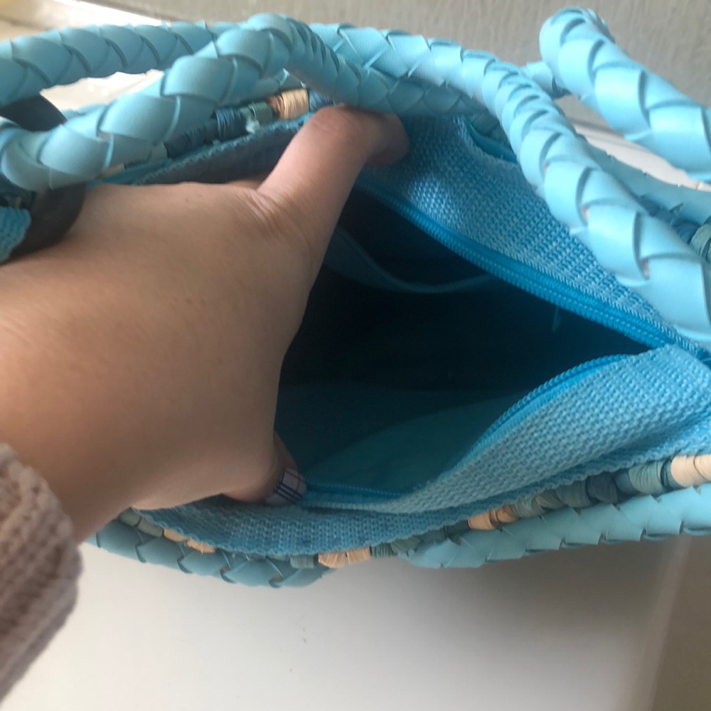 Purse - Picture 2 of 3